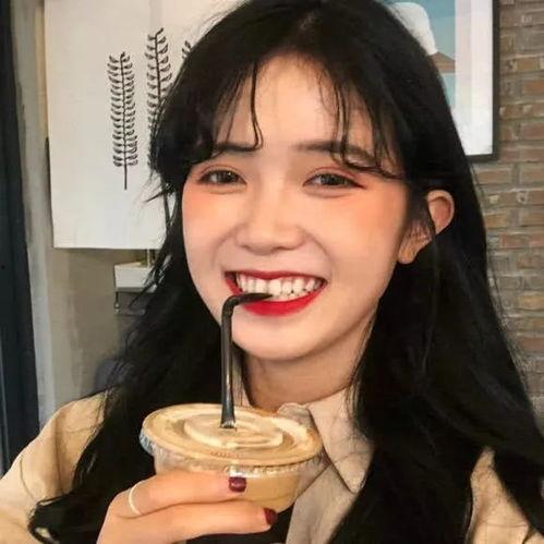 网红女骑士本人吃瓜图片,揭秘幕后美食故事