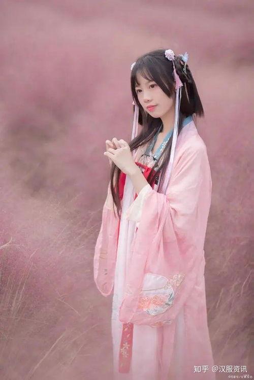 汉服网红吃瓜图片高清,一场视觉与味蕾的双重盛宴