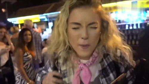 网红吃瓜女孩子视频,揭秘娱乐圈幕后真相