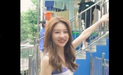 网红女王妹妹吃瓜,网红女王妹妹揭秘娱乐圈吃瓜大事件