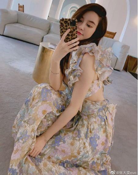 网红张大奕吃瓜,揭秘娱乐圈背后的真相