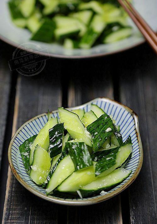 吃瓜给五块钱的网红叫什么,揭秘其爆红背后的故事