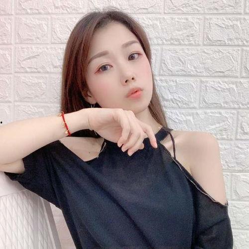 平潭网红主播吃瓜是谁,揭秘平潭网红主播“吃瓜”背后的故事