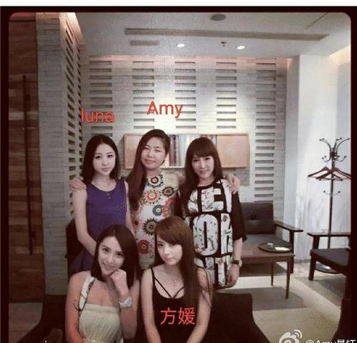 今日爆料网红吃瓜佳佳小拖把,揭秘娱乐圈幕后风云